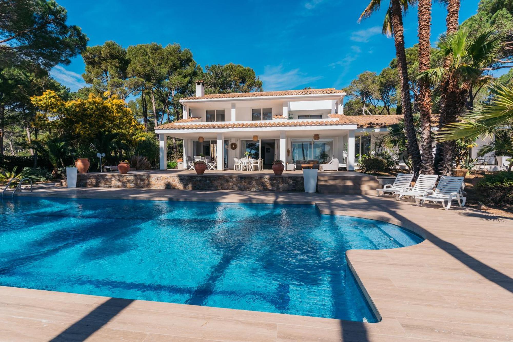 Cala Corbs Villa ปาลามอส ภายนอก รูปภาพ